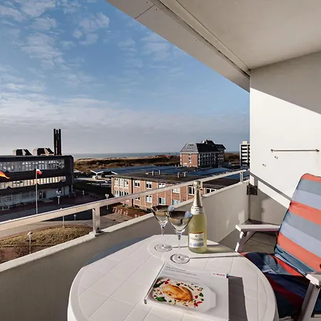 Meerblick-app-im-kurviertel-von-westerland-sylt